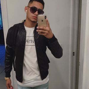 Meet your Posher, Felipe